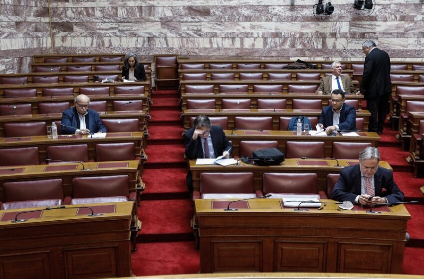  Κόντρα για τις υποκλοπές στον Περισσό- Η απάντηση ΣΥΡΙΖΑ στην επιχείρηση αλλοίωσης της ΝΔ για την αποχώρηση από τη Βουλή