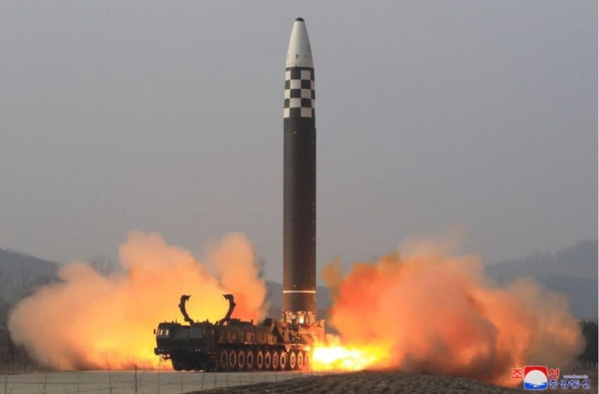 ”Η Βόρεια Κορέα εκτόξευσε βαλλιστικό πύραυλο μεγάλου βεληνεκούς” υποστηρίζει η Σεούλ