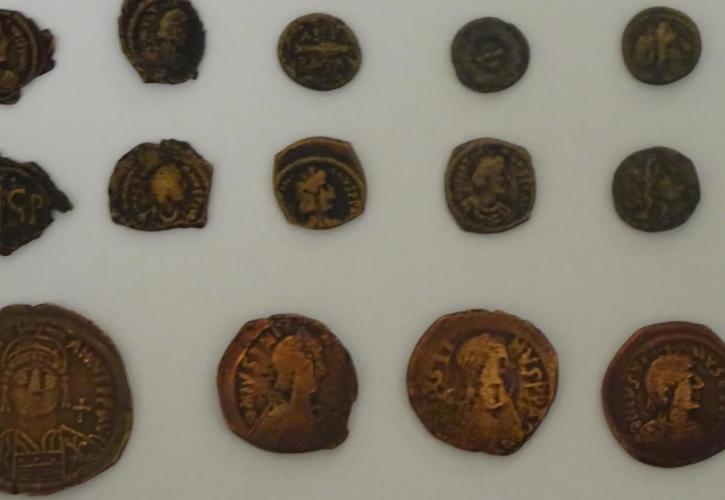  Δράμα: Συνελήφθη ζευγάρι αρχαιοκάπηλων ενώ αναζητούσε αρχαία νομίσματα