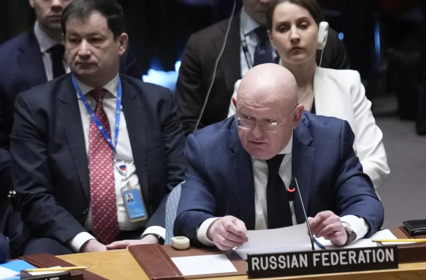  Απρέπεια στον ΟΗΕ: Ο Ρώσος πρέσβης διέκοψε την ενός λεπτού σιγή για τα θύματα στην Ουκρανία