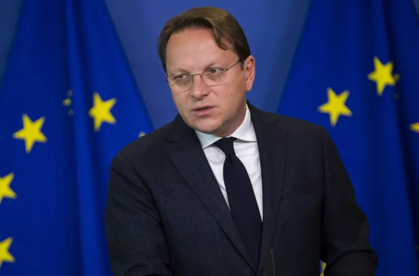  Σάλος με Ούγγρο επίτροπο: Ξέχασε ανοιχτό το μικρόφωνο και αποκάλεσε ηλίθιους τους Ευρωβουλευτές (vid)