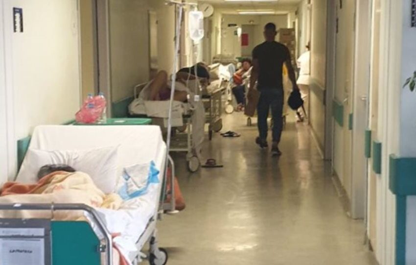  Πλεύρης: Το σχέδιο της κυβέρνησης για την αντιμετώπιση του προβλήματος με τα ράντζα στα νοσοκομεία