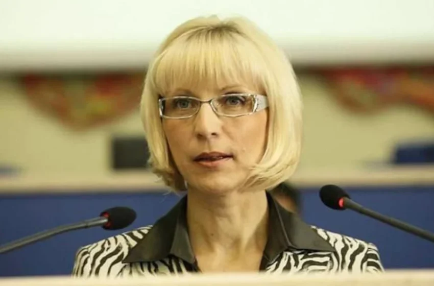  Μαρία Γιάνκινα: “Βούτηξε” στο κενό από τον 16ο όροφο η αξιωματούχος του Πούτιν – Μυστήριο με τον θάνατό της