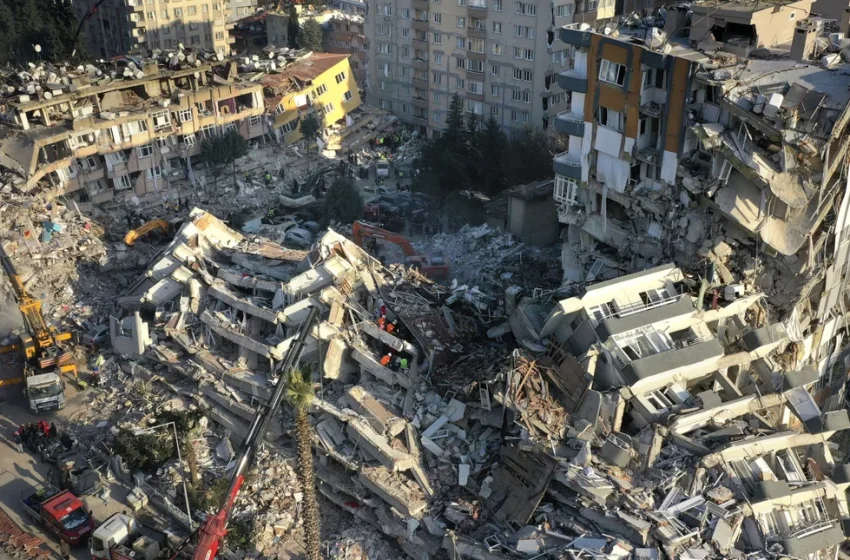  Τουρκία: Τουλάχιστον 4 νεκροί από τον νέο σεισμό