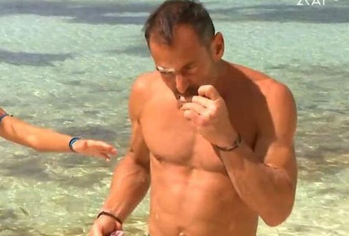  Survivor: Έφαγε ωμό σαλάχι και αηδίασαν όλοι