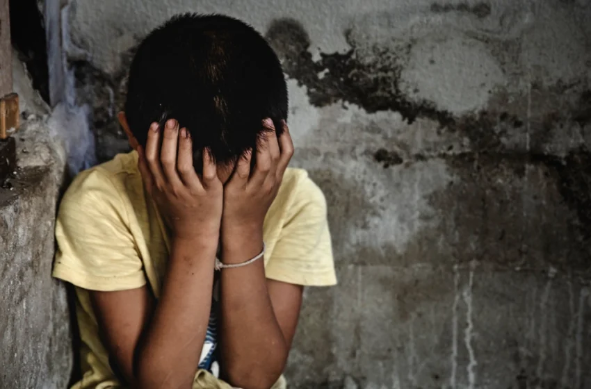  Κορωπί: Τρομακτικές μαρτυρίες για παιδιά που ασκούν bullying – “Του έσβησαν τσιγάρο στο κεφάλι”