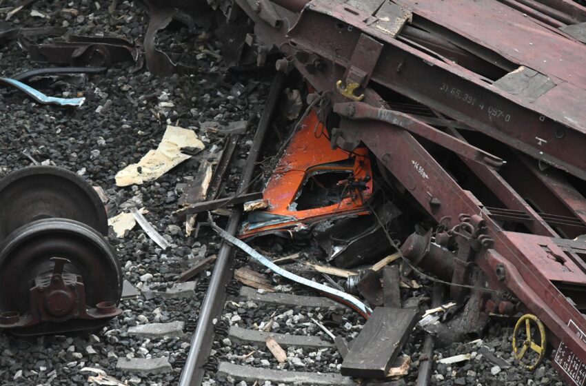  Τραγωδία στα Τέμπη: Τουλάχιστον 38 νεκροί από τη σύγκρουση των τρένων, 66 τραυματίες, 6 στη ΜΕΘ – Τρομακτικά βίντεο από το πολύνεκρο δυστύχημα (vid)