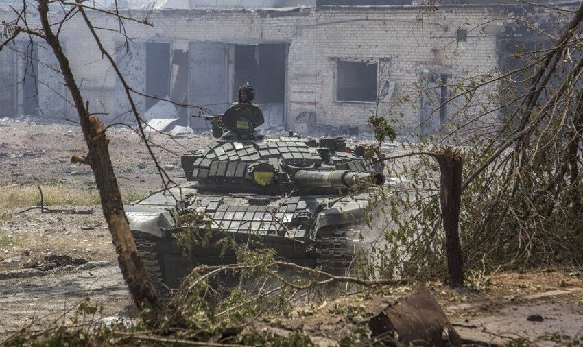  Πόλεμος στην Ουκρανία: Ο ρωσικός στρατός “προσπαθεί” να περικυκλώσει την Μπαχμούτ – Σκληρές μάχες