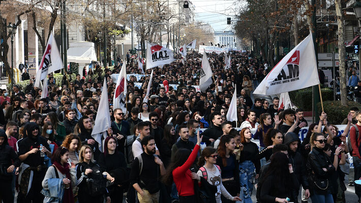  ΚΝΕ: Συγκεντρώσεις διαμαρτυρίας σε όλη την Ελλάδα για το “έγκλημα” στα Τέμπη