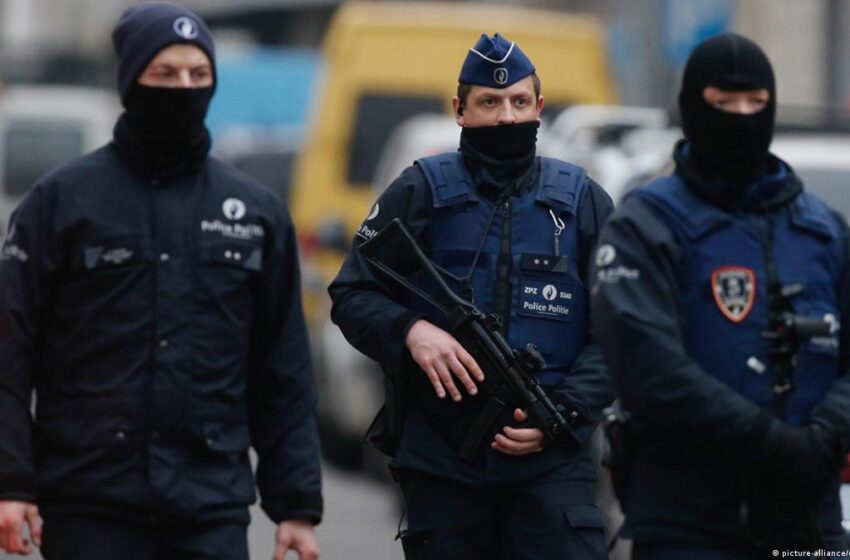  Έφοδος της Αστυνομίας στο Ευρωπαϊκό Λαϊκό Κόμμα στις Βρυξέλλες