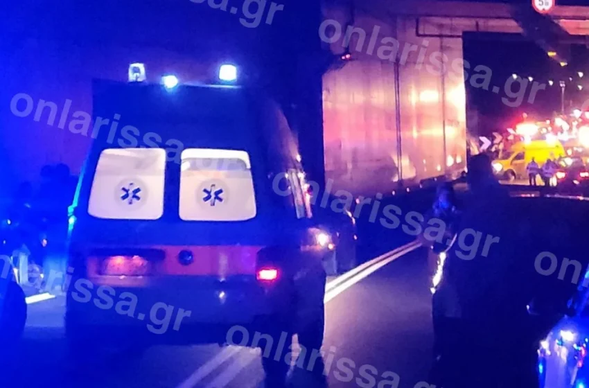  Σύγκρουση τρένων στα Τέμπη: Αναφορές για νεκρούς και τραυματίες – Βαγόνια πήραν φωτιά – Πώς συνέβη
