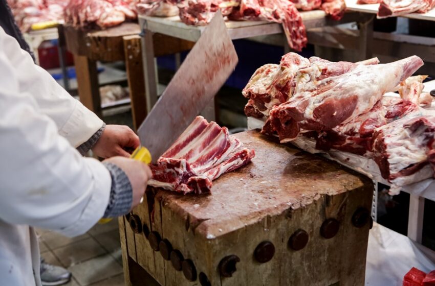  “Καλάθι του Πάσχα”: Οικονομικό πλήγμα και κακής ποιότητας κρέατος – Αντιδρούν οι κτηνοτρόφοι