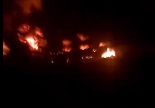  Σχηματάρι: Μεγάλη φωτιά σε εργοστάσιο στην Εθνική