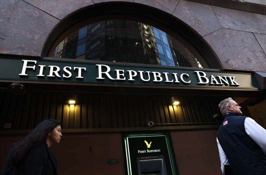  First Republic: Κίνδυνος πτώχευσης για την αμερικανική τράπεζα – Καταρρέει η μετοχή της