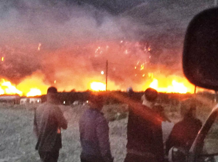  Κρήτη: Μεγάλη φωτιά στο Σφηνάρι Κισσάμου – Ισχυροί άνεμοι στην περιοχή (εικόνα, vid)