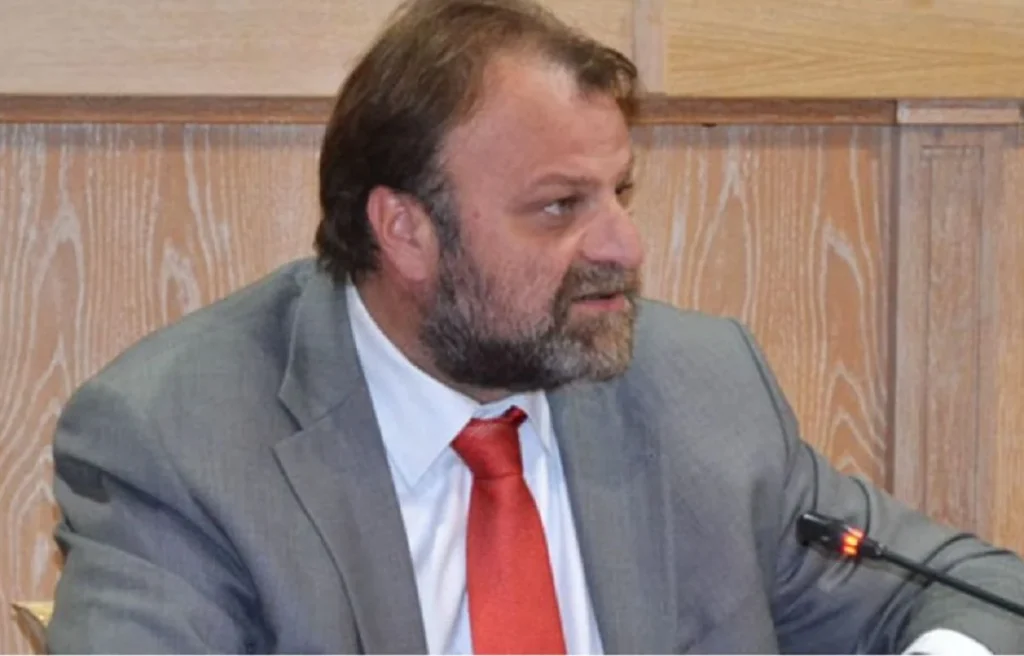 lazaros laskaridis antidimarxos atyxima