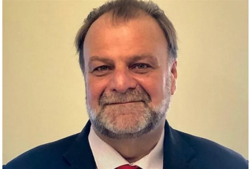 lazaros laskaridis iatriko anakoinothen