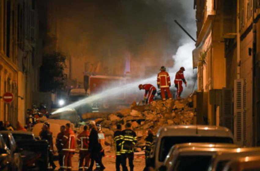  Κατάρρευση κτιρίων στη Μασσαλία: Φόβοι ότι 8 άνθρωποι εγκλωβίστηκαν στα χαλάσματα (vid)