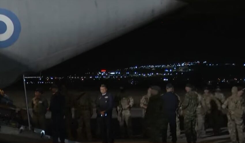  Σουδάν: Στην Ελευσίνα C-130 με ακόμη 20 Έλληνες με τις οικογένειες τους – Βίντεο και εικόνες από τον απεγκλωβισμό