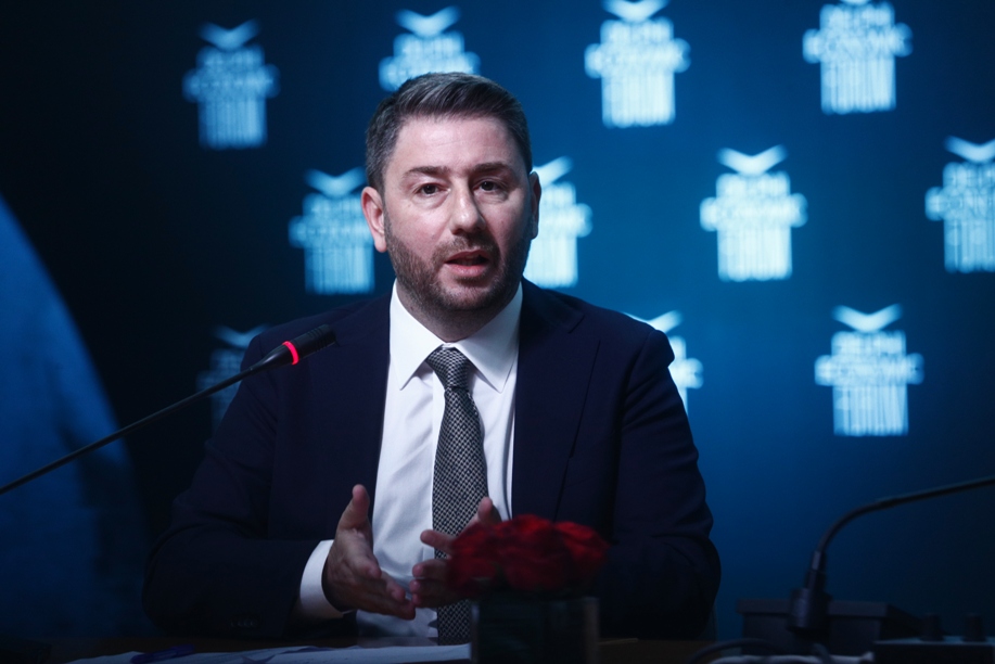 ΑΝΔΡΟΥΛΑΚΗΣ 4