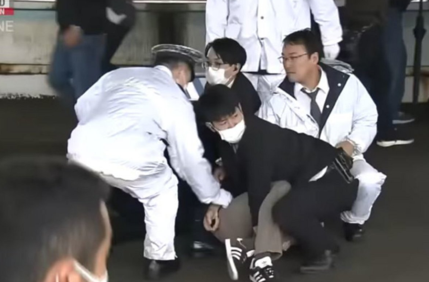  Έριξαν καπνογόνο στον πρωθυπουργό της Ιαπωνίας (vid)