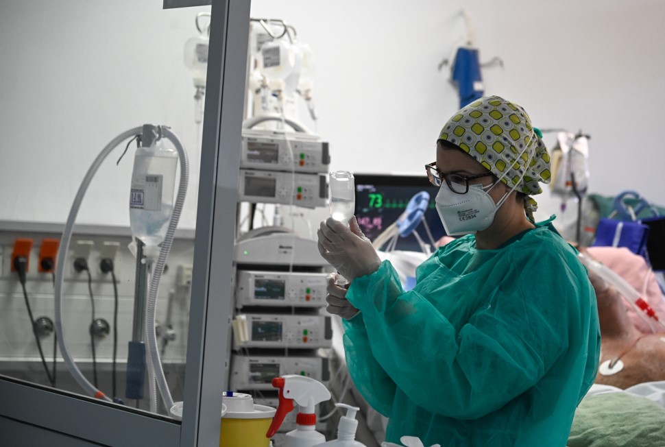 Eurokinnisi Εντατική Ουδέτερη