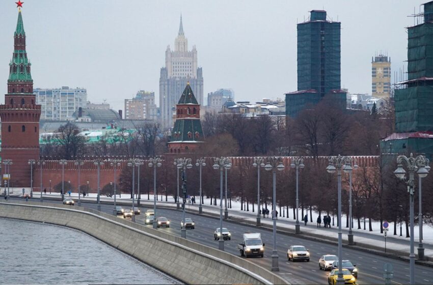  Κρεμλίνο: Η Μόσχα βρίσκεται “σε ευθεία αντιπαράθεση” με το ΝΑΤΟ