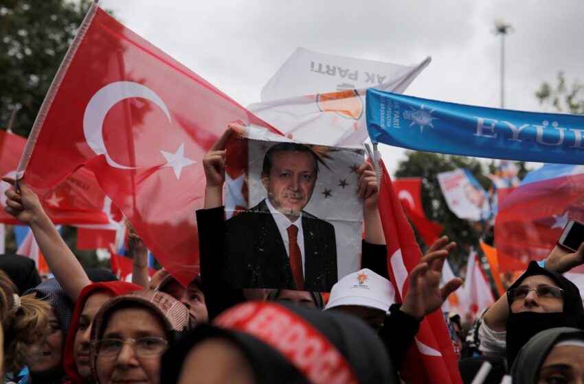  Τουρκία: Έπεσε η αυλαία της προεκλογικής εκστρατείας – Βαριές κουβέντες μεταξύ Ερντογάν και Κιλιτσντάρογλου
