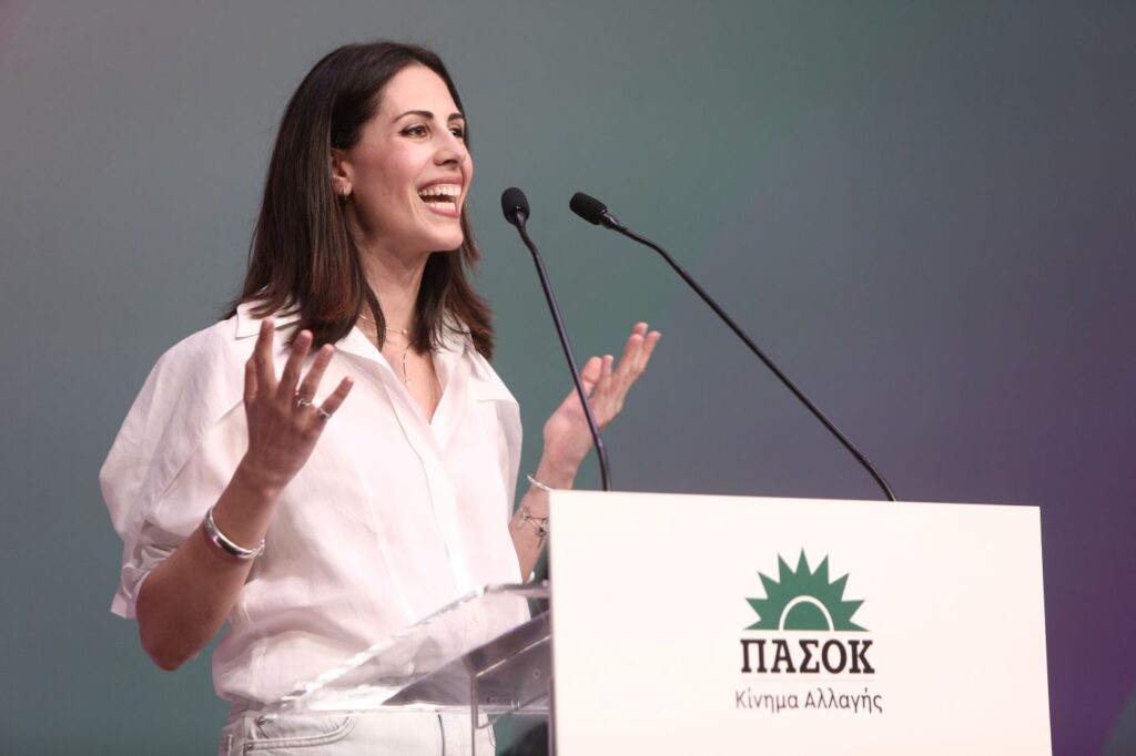 eleni xronopoulou pasok