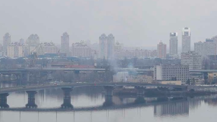 Εκρήξεις στο κέντρο του Κιέβου: Χτύπησαν σειρήνες