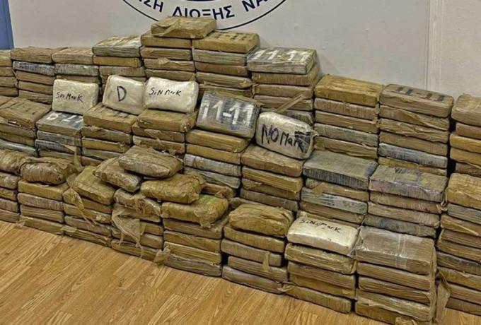  Επτά συλλήψεις στη Θεσσαλονίκη: Τους έπιασαν με 100 κιλά κοκαΐνη που παρέλαβαν στο λιμάνι