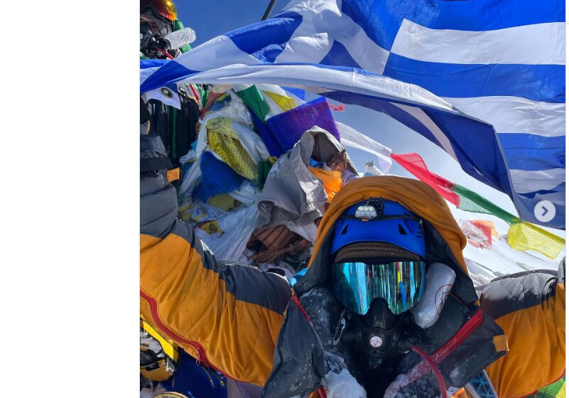  Μάριος Γιαννάκου: Ο Έλληνας ορειβάτης κατέκτησε την κορυφή του Έβερεστ – Η συγκινητική ανάρτηση