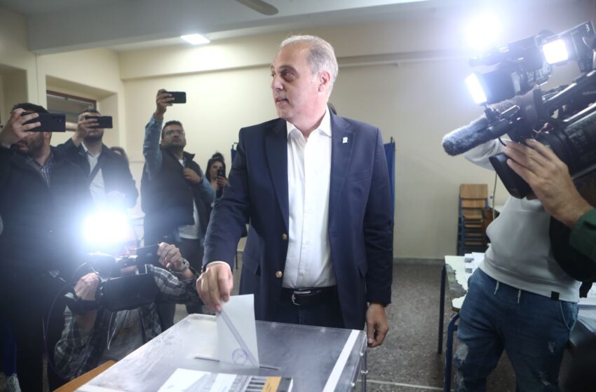  Στο Κορδελιό ψήφισε ο Βελόπουλος: Υπάρχει σοβαρό ενδεχόμενο νοθείας
