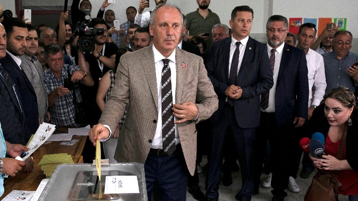  Εκλογές στην Τουρκία: Αποσύρθηκε ο Ιντζέ – Ραγδαίες εξελίξεις