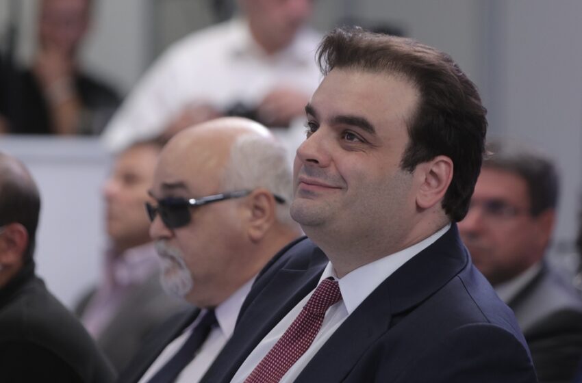  Πιερρακάκης: “Άλλα τέσσερα χρόνια ΝΔ για να τελειώσουμε τη δουλειά με το βαθύ κράτος”