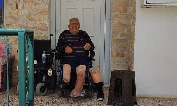  Πλειστηριασμοί: Τράπεζες και funds πέταξαν έξω από το σπίτι του τον 81χρονο ανάπηρο συνταξιούχο – Ζει στο μπαλκόνι 14 μέρες