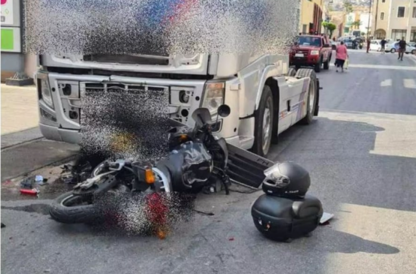  Σύρος: Νεκρός οδηγός μοτοσυκλέτας μετά από σύγκρουση με νταλίκα