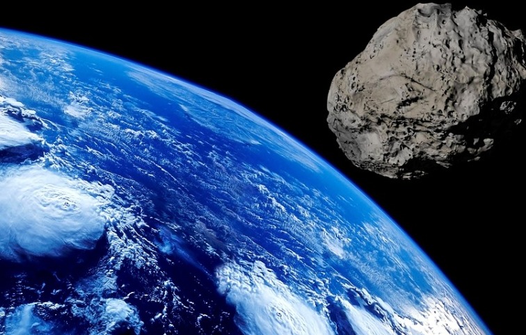  Συναγερμός στη NASA: Αστεροειδής με μήκος μεγαλύτερο από 10 λεωφορεία κατευθύνεται προς τη Γη
