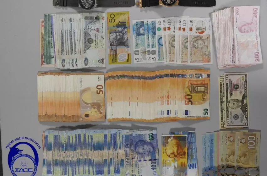  Γλυφάδα: Συνελήφθη μεγαλέμπορος ναρκωτικών με τζίρο πάνω από 250 εκατ.ευρώ