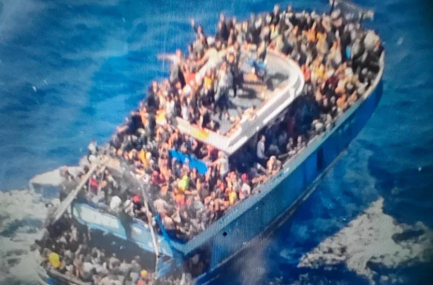  Πύλος: Ανάλυση του Guardian επιβεβαιώνει το BBC για “πολύωρη ακινησία” του πλοίου πριν βυθιστεί