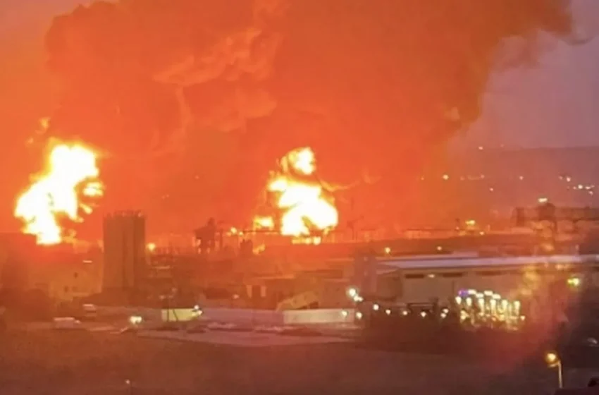 Ρωσία: Μεγάλη φωτιά σε δεξαμενή καυσίμων στο Βορονέζ- “Ο στρατός διεξάγει επιχειρήσεις μάχης”