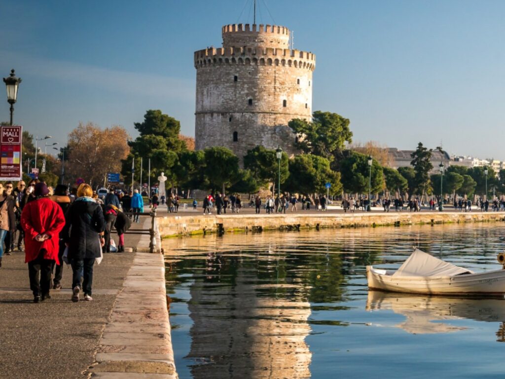 thessaloniki paralia leukos pyrgos