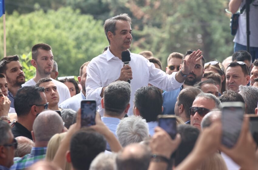  Μητσοτάκης στο Ωραιόκαστρο: “Στοίχημα η Β’ Θεσσαλονίκης – “Όχι” σε ανύπαρκτα κόμματα”