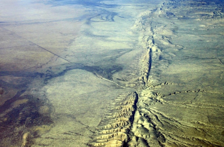  Περίεργο φαινόμενο μετά τον σεισμό στην Αταλάντη-Τι εκτιμούν οι επιστήμονες για το μεγάλο ρήγμα