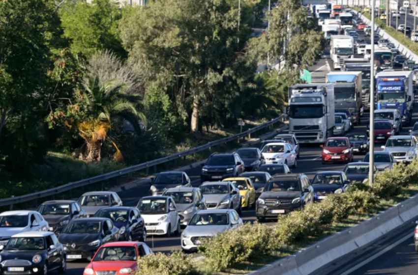  Κλειστές οι έξοδοι 1 και 2 της Αττικής οδού για Μάνδρα και Μαγούλα