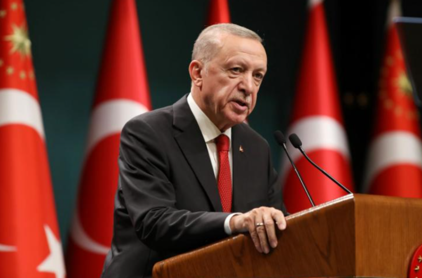  Ερντογάν: “Αν ενεργούμε ως μια γροθιά, κανείς δε θα επιτεθεί στα άγια των μουσουλμάνων”