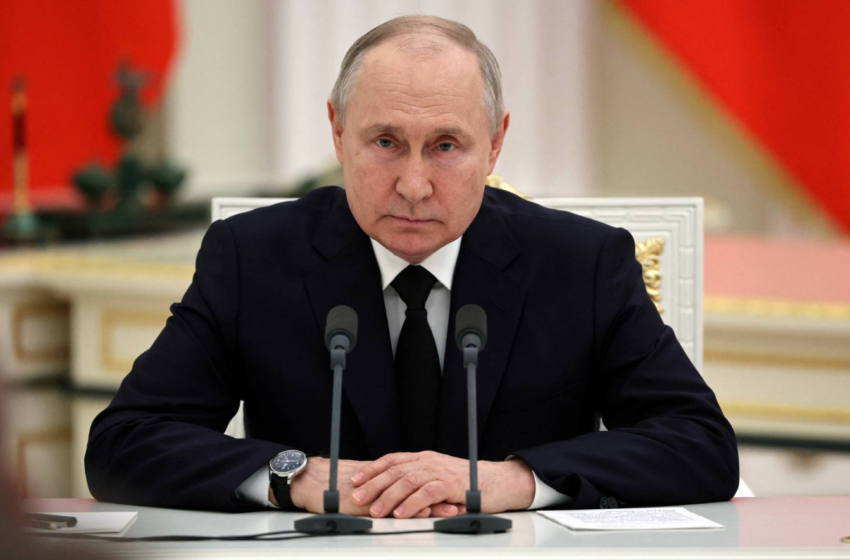  Πούτιν: Έχουμε “επαρκές απόθεμα” βομβών διασποράς και θα τις χρησιμοποιήσουμε αν χρειαστεί