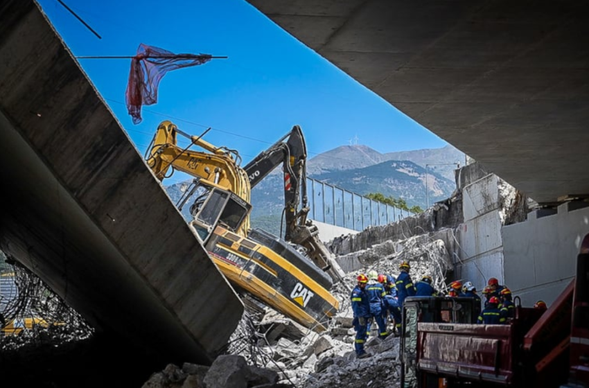  Κατάρρευση γέφυρας στην Πάτρα: Νεκρός ο 22χρονος που νοσηλευόταν διασωληνωμένος – Στους δύο οι νεκροί της τραγωδίας