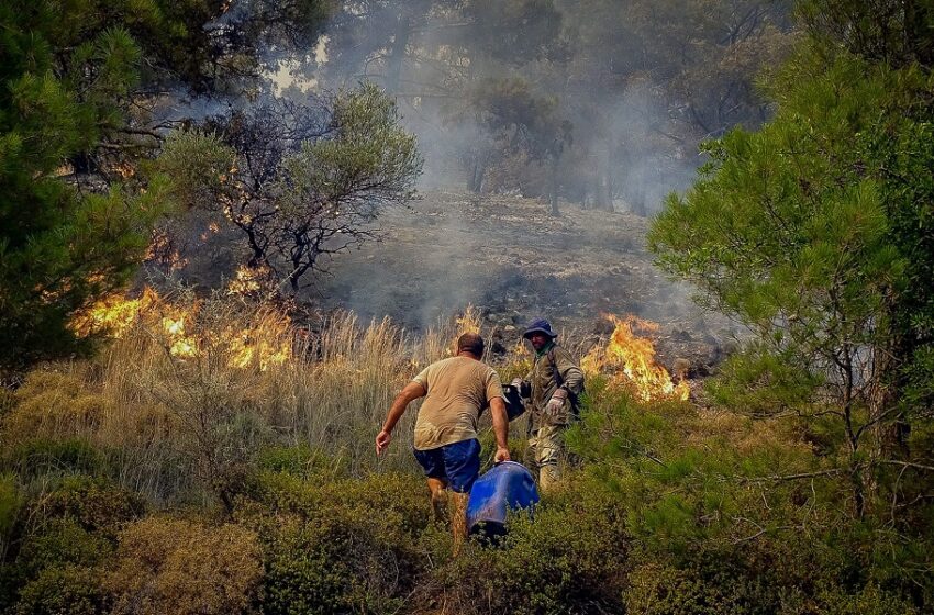  Πολλαπλές αναζωπυρώσεις στη Ρόδο