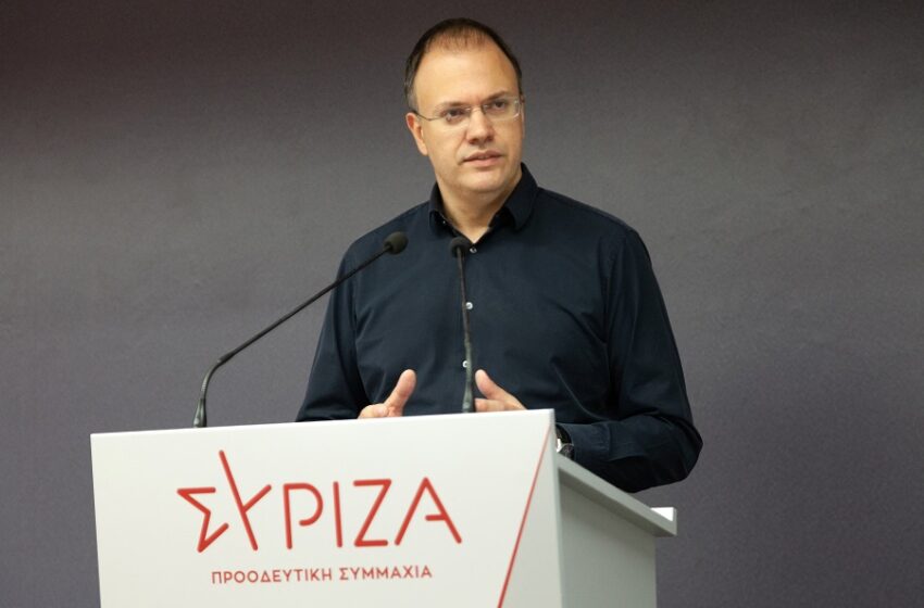  Θεοχαρόπουλος: Η ανανέωση των ιδεών συνδέεται με την ανανέωση προσώπων